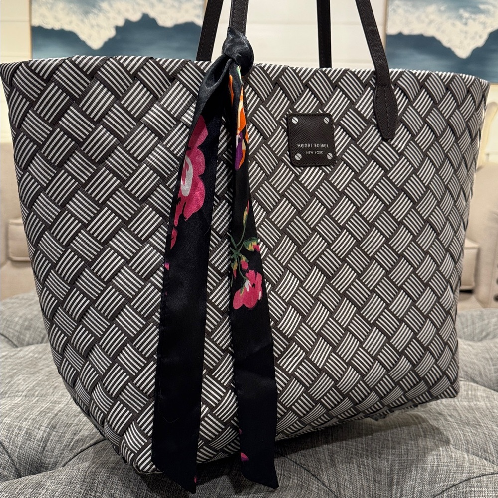 Henri Bendel Bag Centennial Woven Brown White Striped Market Tote - Picture 3 of 17